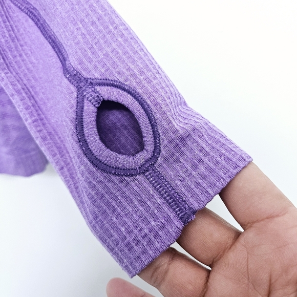 Lululemon Swiftly Tech Long  Sleeve  Top Sz 4 Peri purple Iced Iris - Picture 4 of 4